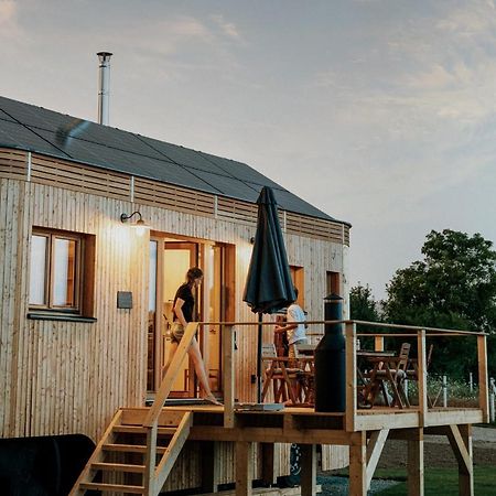 فيلا Wohnwagon Paul - Autarkie Erleben! - Tiny House Oberschneiding المظهر الخارجي الصورة